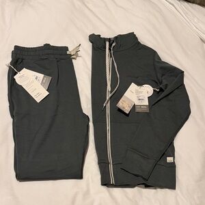 Vuori Dark Green Hoodie and Sweatpants Set